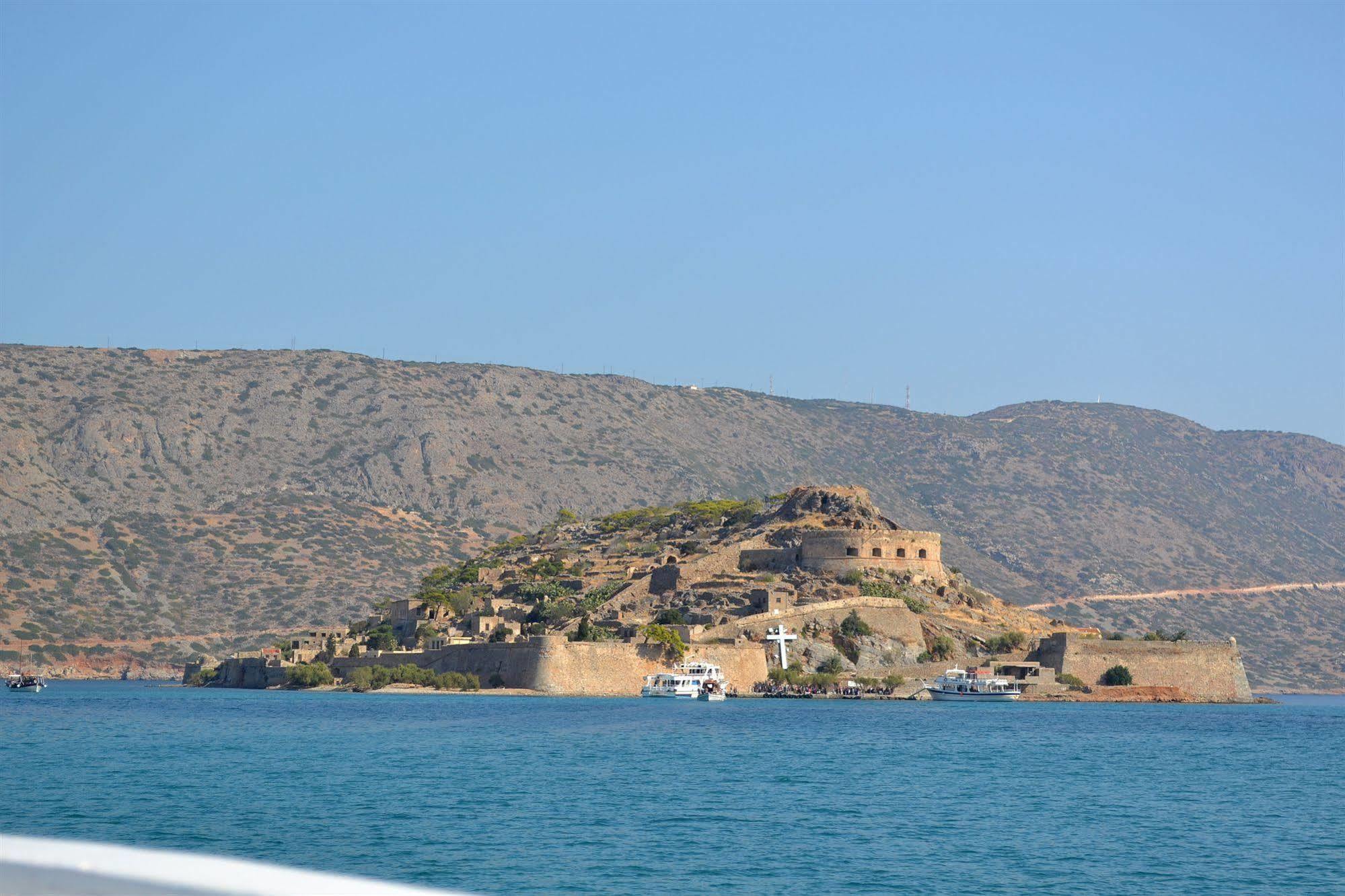 Elounda Olive Garden Apts & Studios Екстер'єр фото